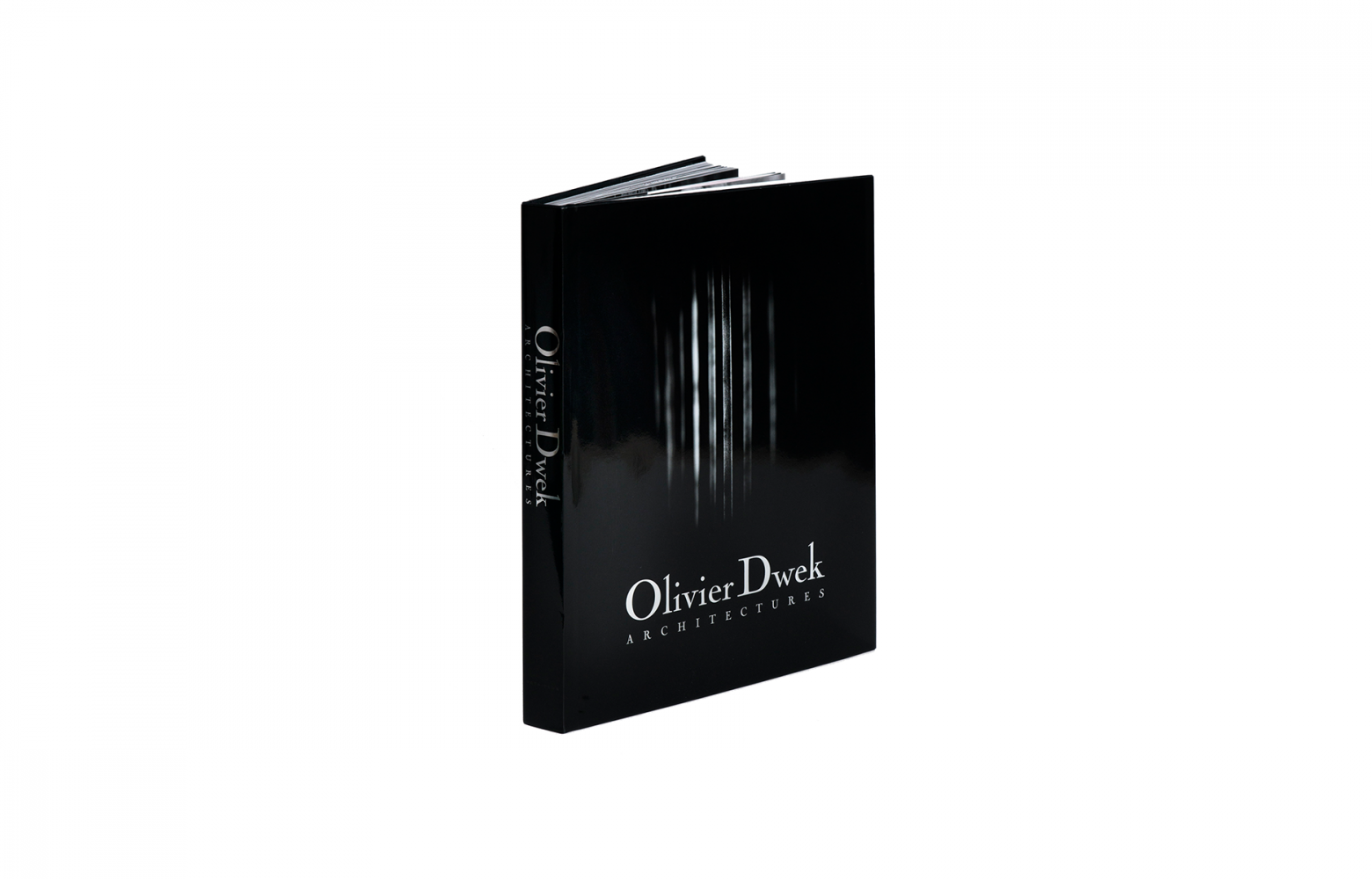 Olivier Dwek-Architecures, de Serge Anton & Marie Pok, 320 pages, Beta-Plus, 89,50 €.