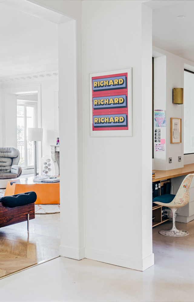 La sérigraphie en couleur Advertisement est signée de l’artiste pop britannique Richard Hamilton. Hérésie ? Le dossier...