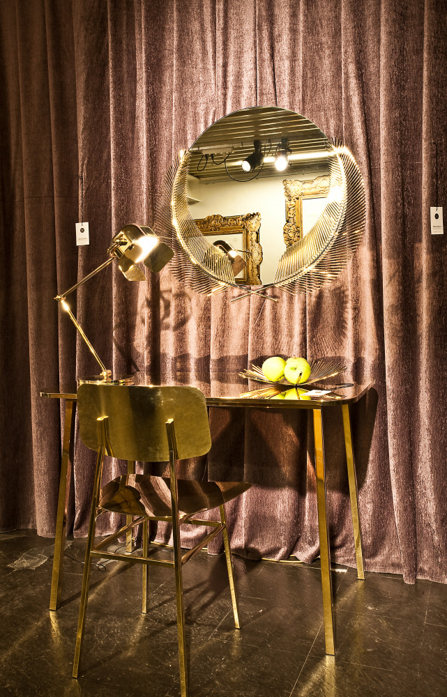 Bureau Take me to Miami de la designer slovène Nika Zupanc (Ghidini 1961).