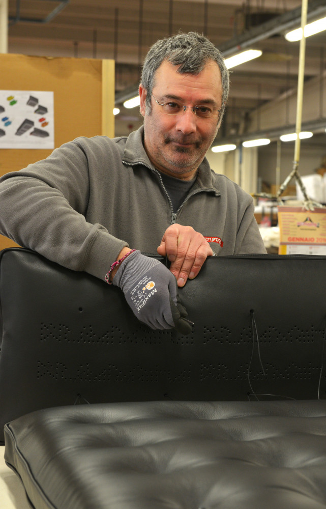 Le capiton a été revisité par Flexform avec un système ingénieux qui apporte une touche contemporaine à...