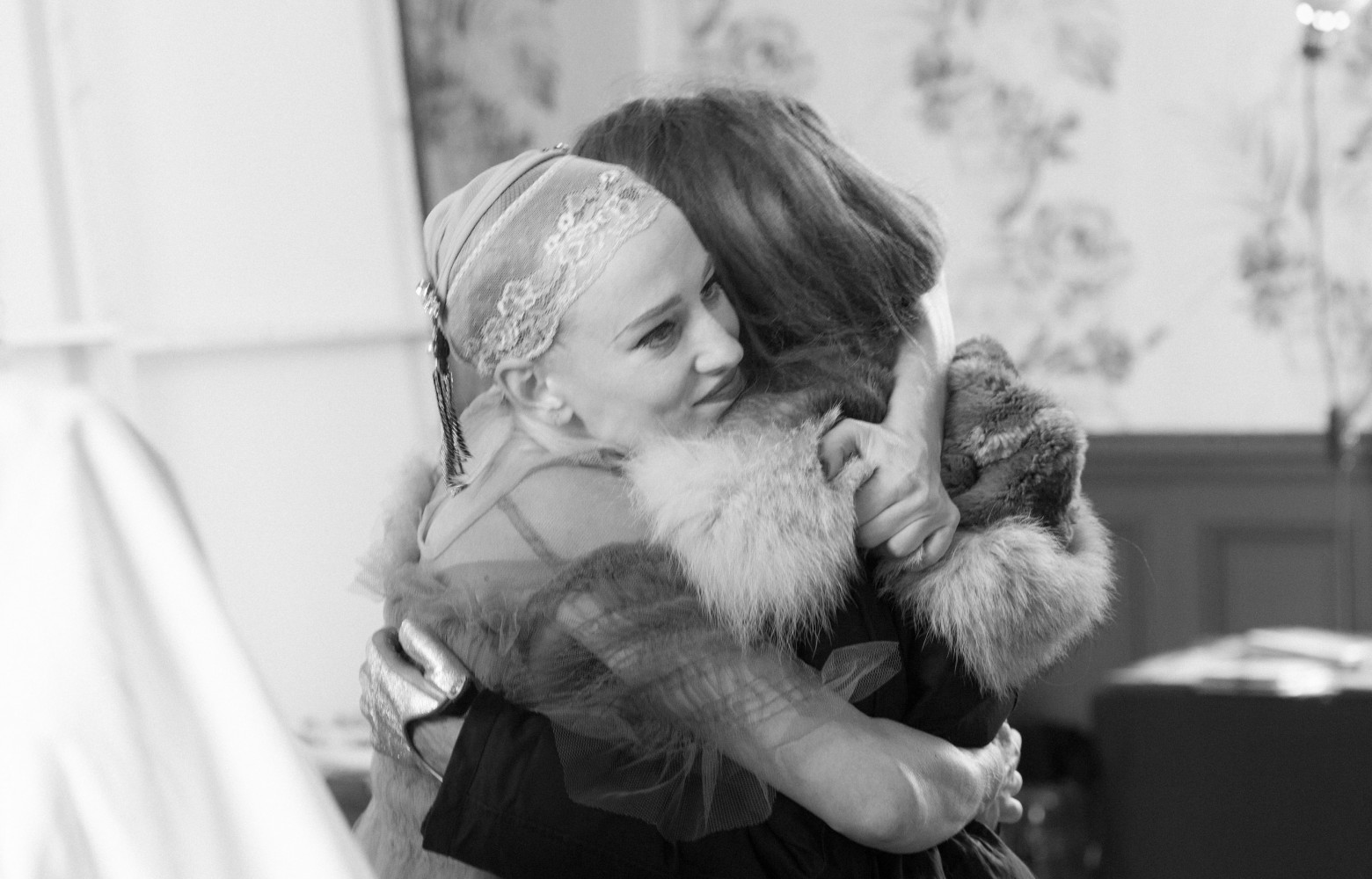 Nataša a souvent posé pour Bettina. Leur tendresse mutuelle n’a d’égal que leur respect.