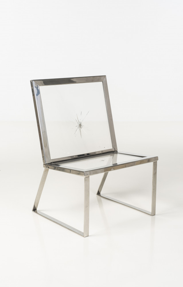 Chaise Bullet d'Alê Jordão (2013).