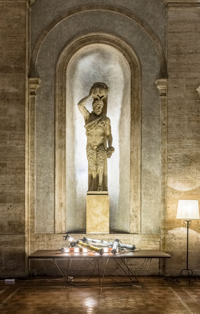 Luminaire In the tube de Gaëlle Lauriot-Prévost et Dominique Perrault.