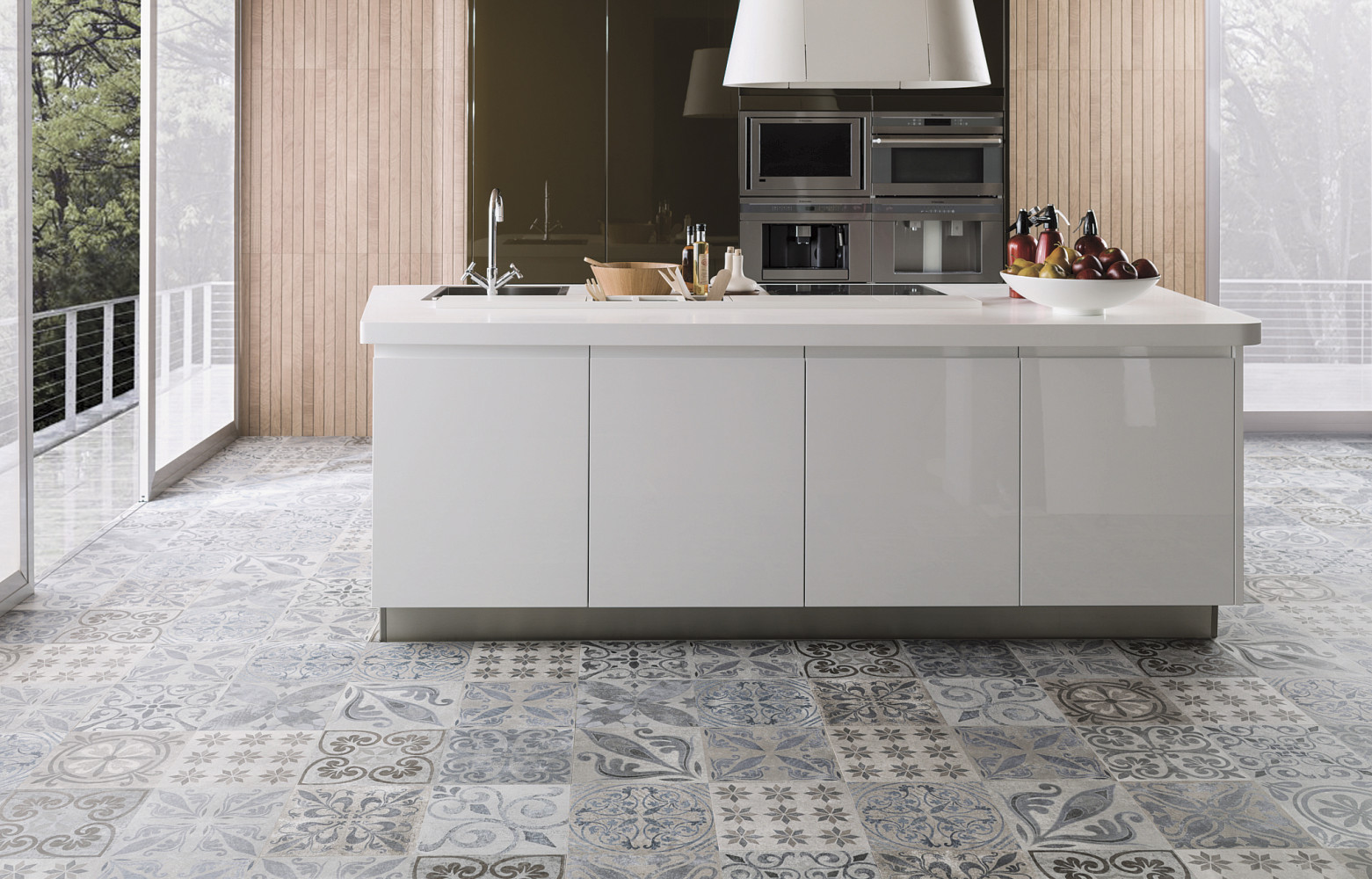 Carreaux d’inspiration vintage « Antique Blue », 31,6 x 90 cm, Porcelanosa.