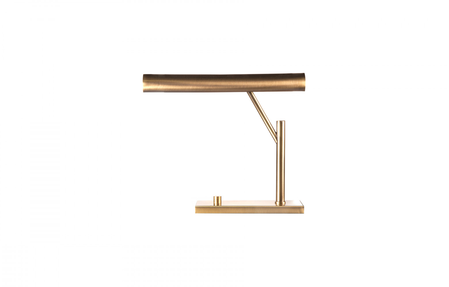 Lampe "Themis" en laiton brossé, 988 €. Hamilton Conte.