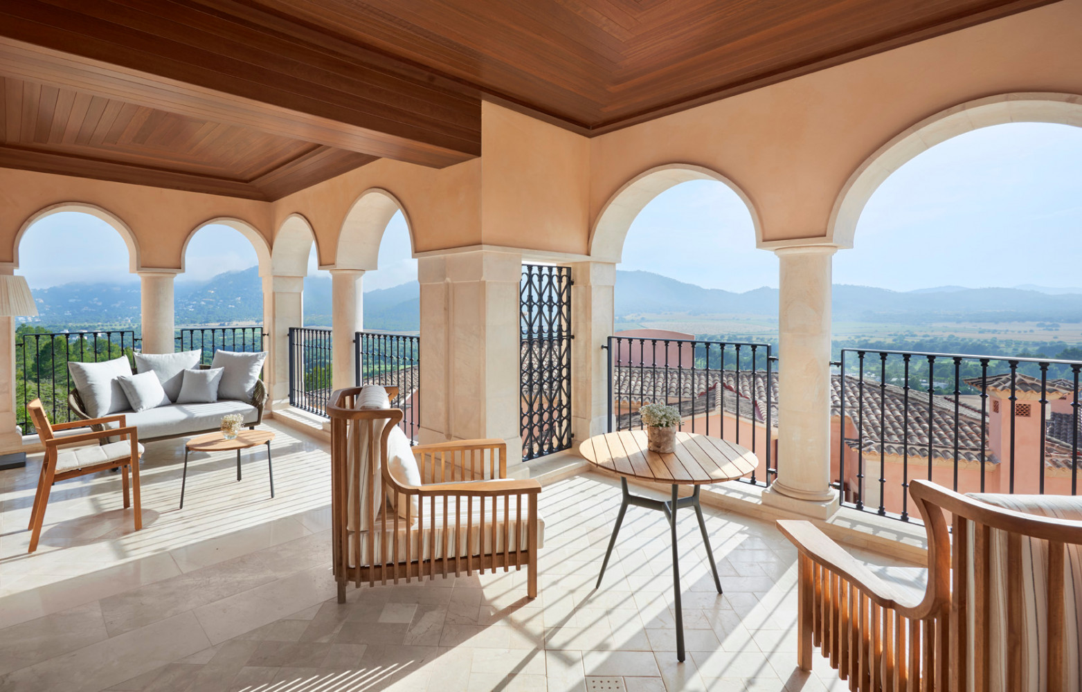 Terrasse d'angle de la suite Park View.