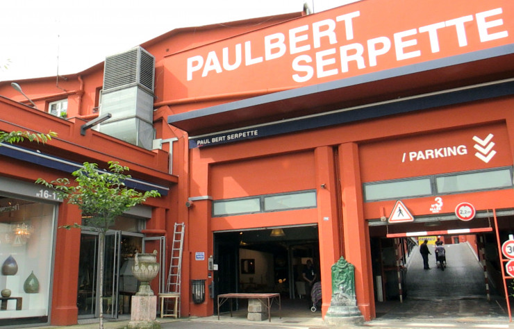 Direction Serpette et Paul-Bert aux puces de Saint-Ouen.