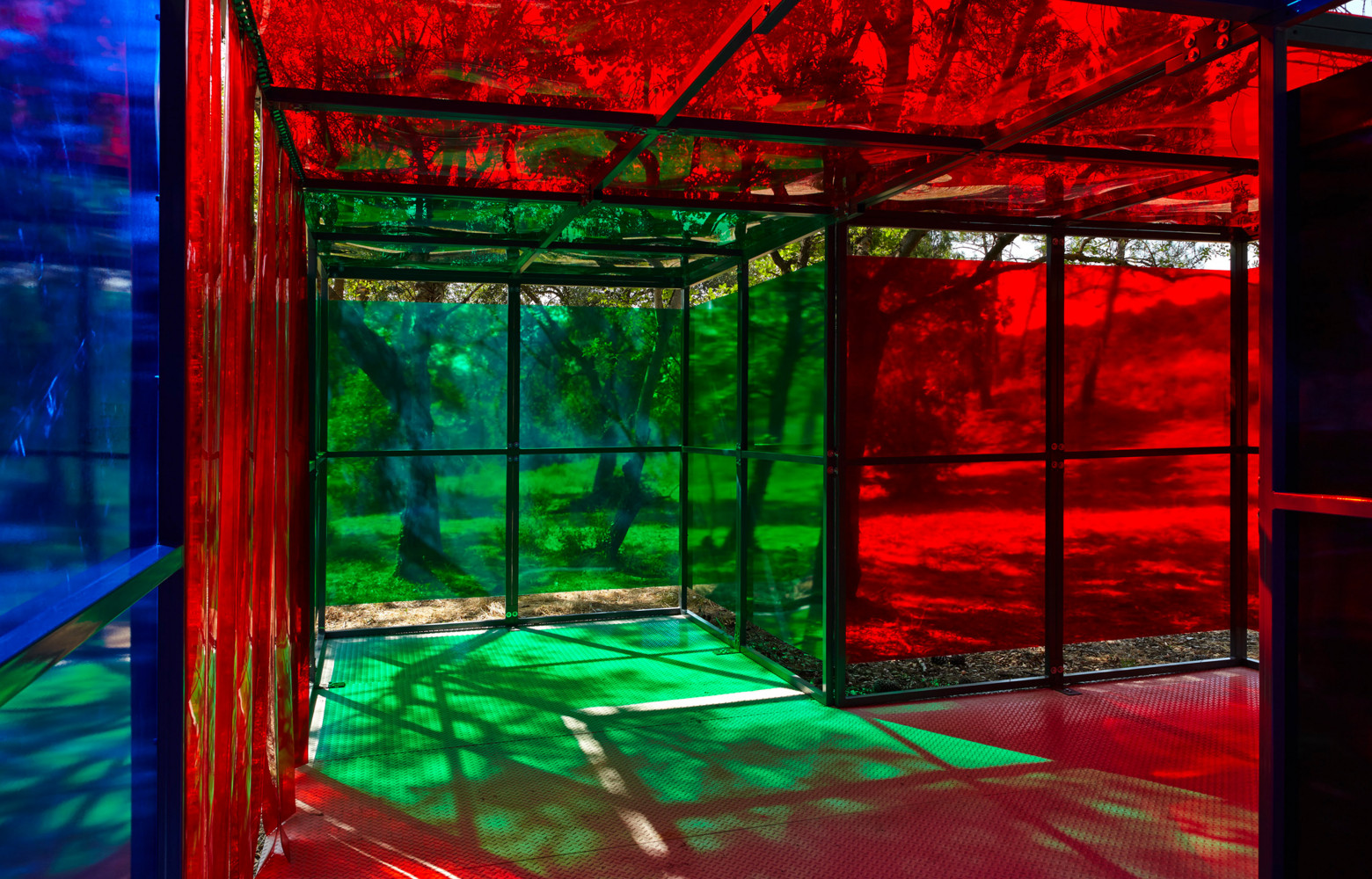 Chromosaturation pour une allée publique (1965-2012) de Carlos Cruz-Diez