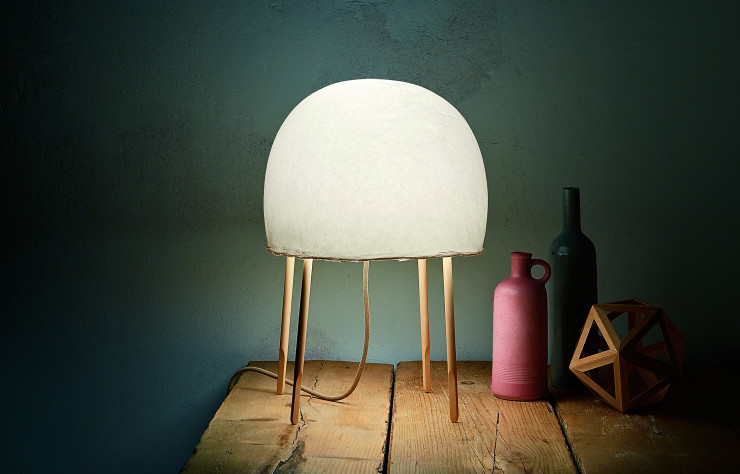La lampe « Kurage », design Luca Nichetto et Oki Sato (Nendo) pour Foscarini.
