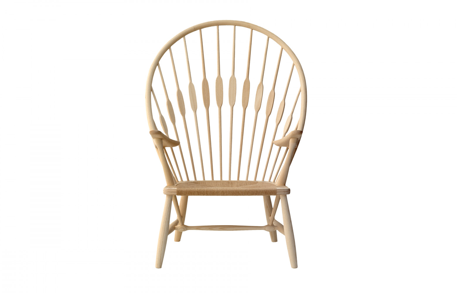 L’assise du fauteuil « Paon » est toujours réalisée en corde de lin. Design Hans Wegner (1947),...