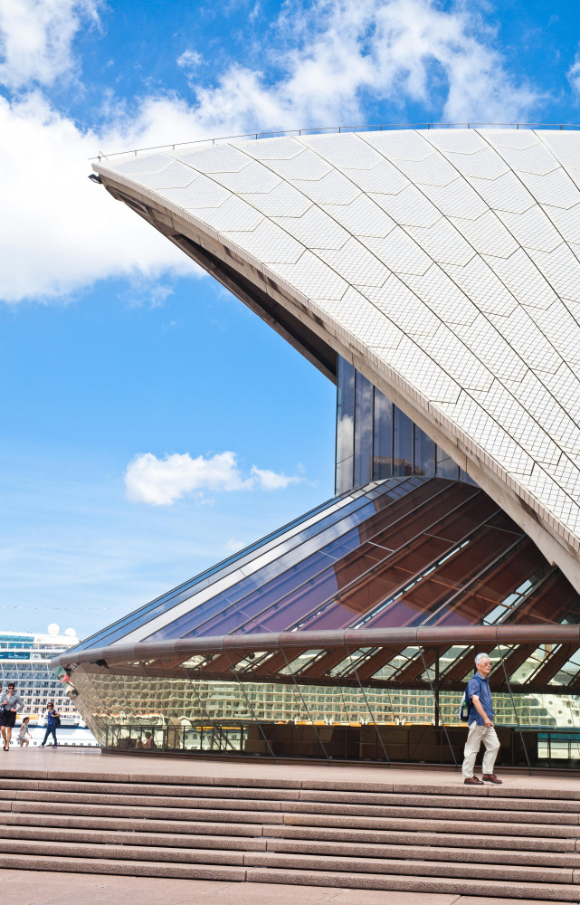 L'opéra de Sydney (1973) est un bâtiment emblématique signé par le Danois Jørn Utzon. Il abrite le...