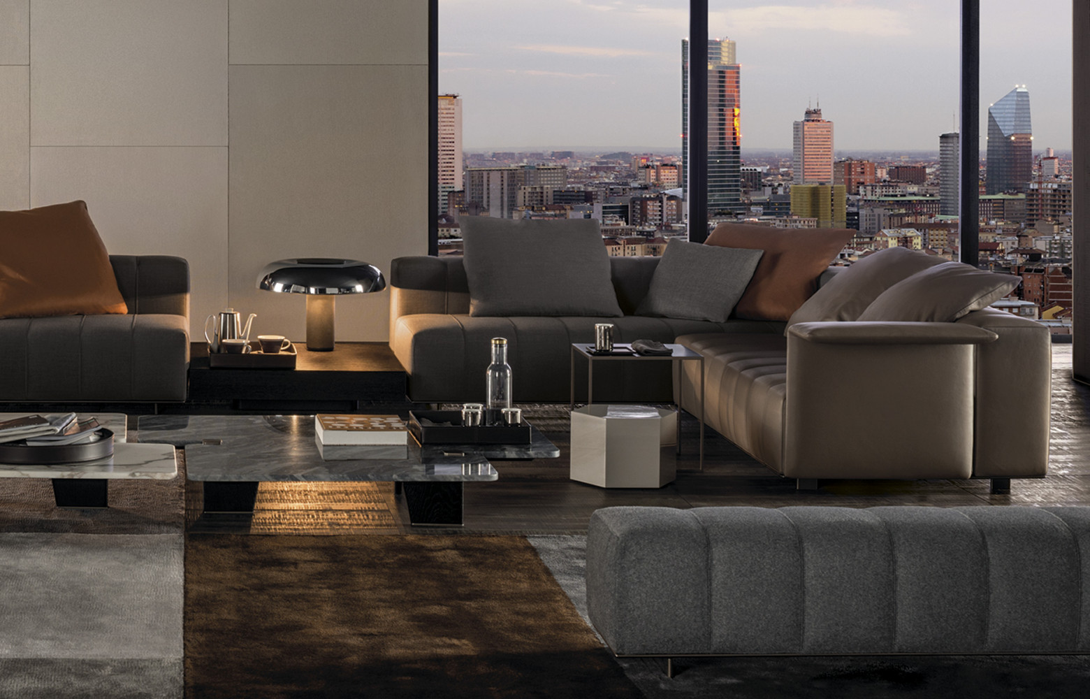 Canapé « Freeman Lounge », design Rodolfo Dordoni, à partir de 4 735 € le module. Minotti.