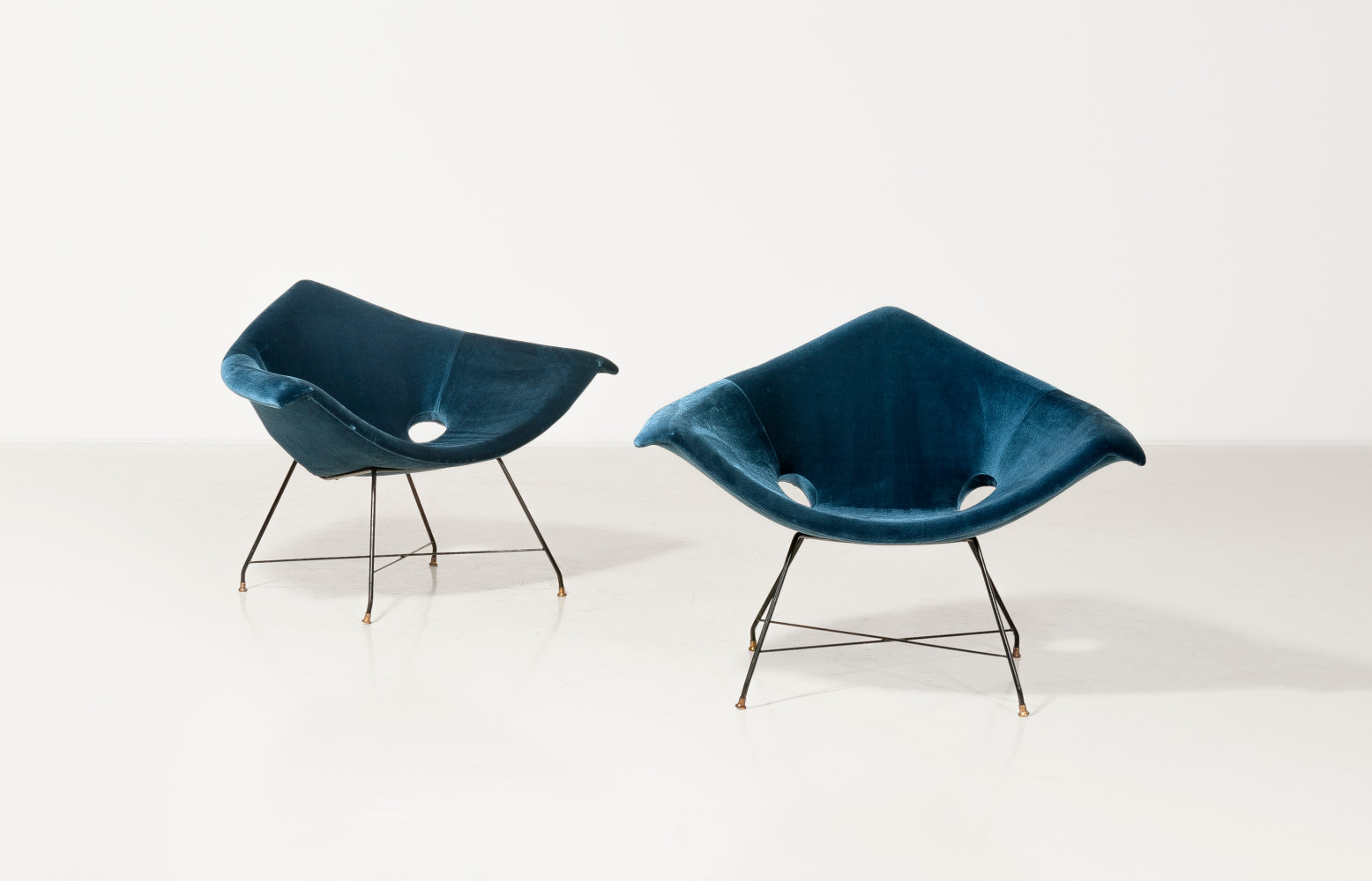 Lot n°162 : La contribution de l’Italie au design est comparable à celle de l’Allemagne et de l’Autriche...