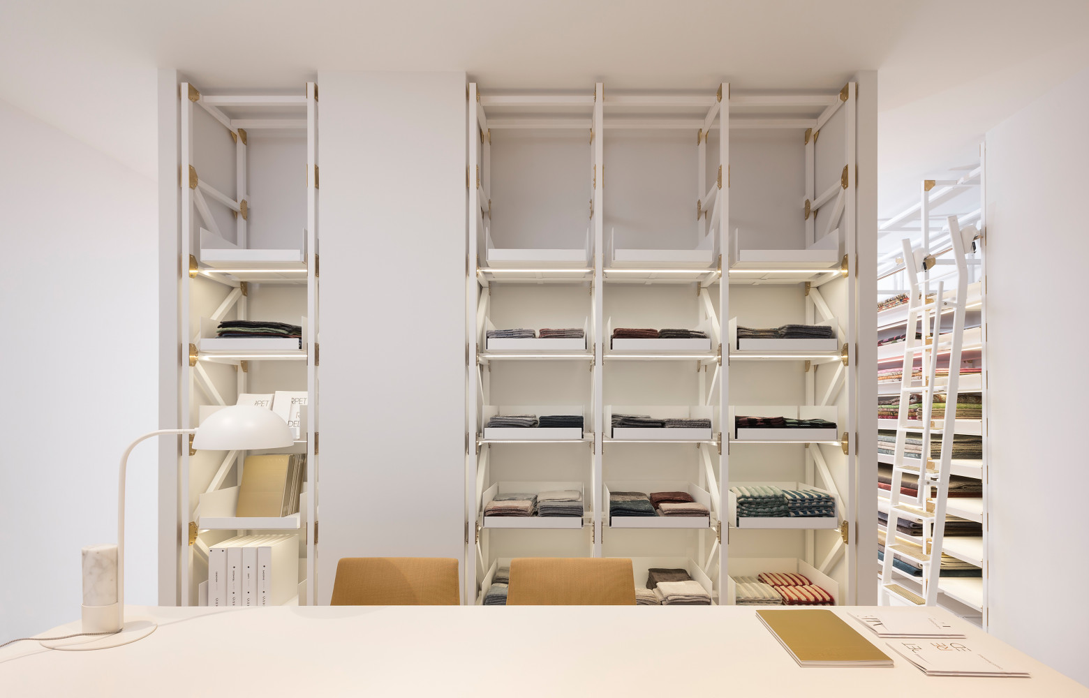 A l'étage inférieur, on trouve plus de 500 échantillons accessibles au public.