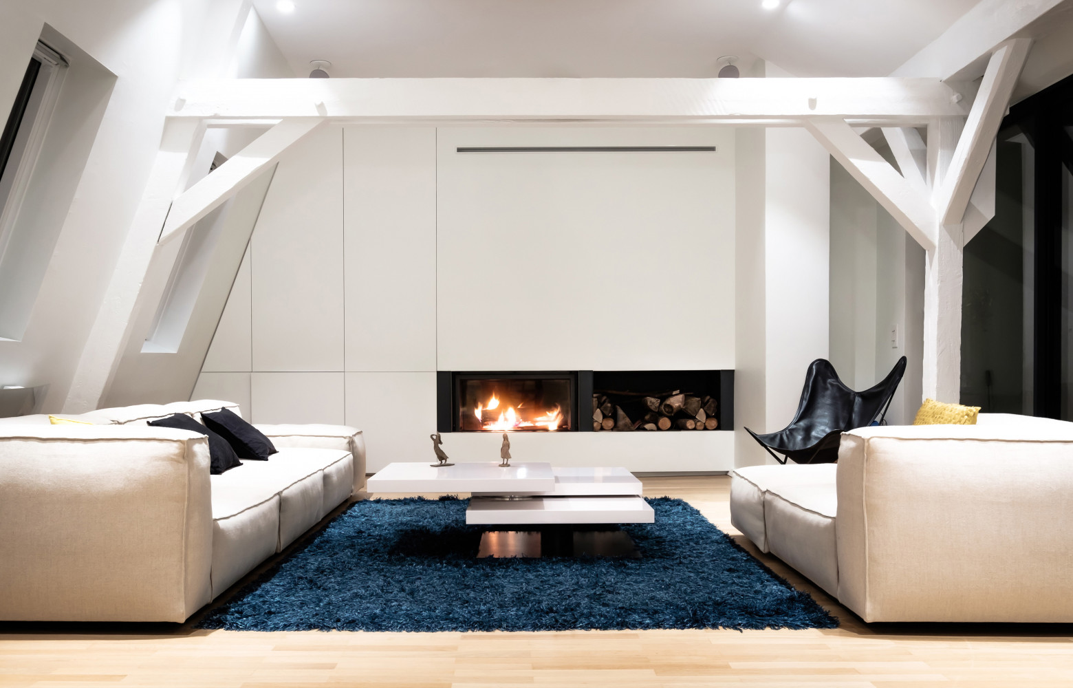 La sobriété de l'ameublement et de la palette de couleurs permet au lieu d'acquérir une modernité tout...