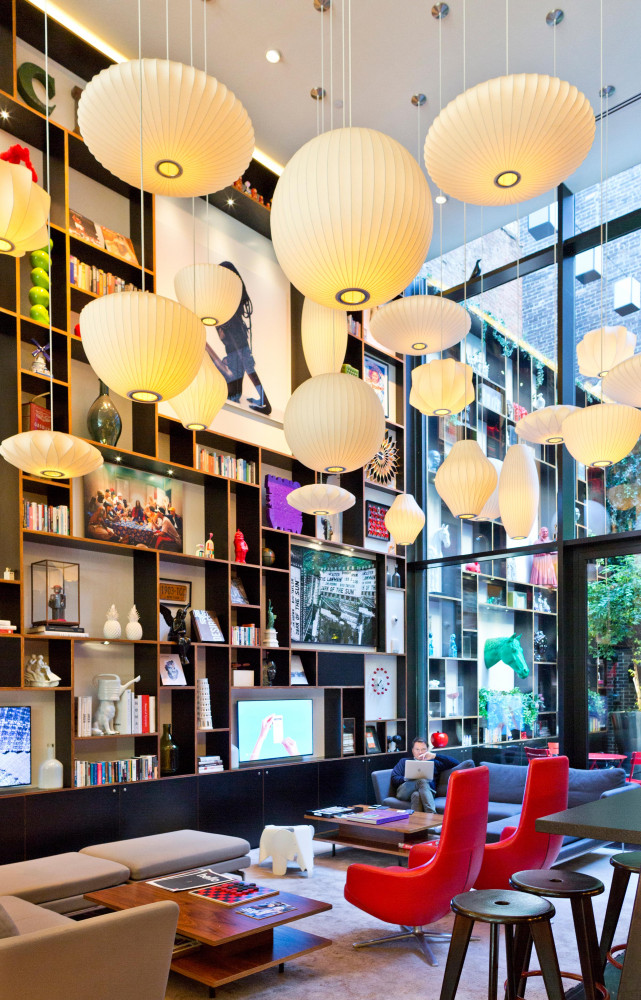 L’hôtel CitizenM, dans Midtown est un boutique-hôtel tout proche de Broadway, de Central Park et de l’Empire...
