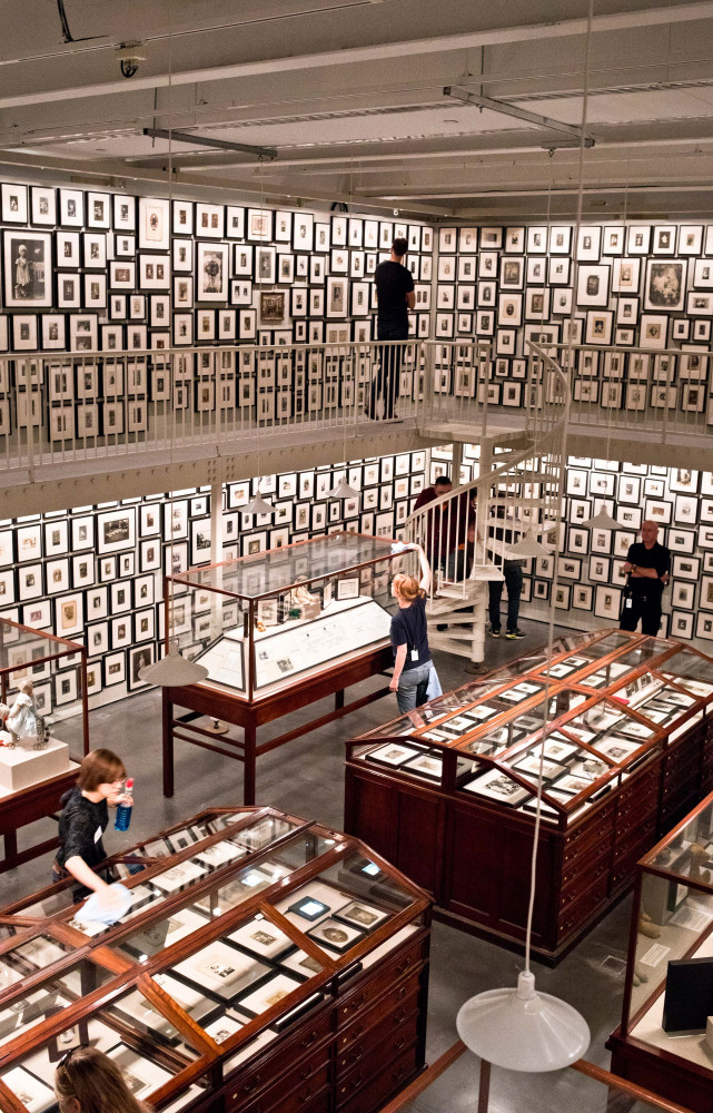 L’exposition « The Keeper » au New Museum (jusqu’au 10 février 2017) se consacre à l’acte de...