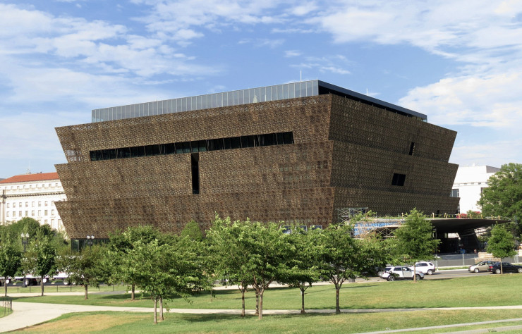 Le « Smithsonian National Museum of African American History and Culture » d’Adjaye Associates.