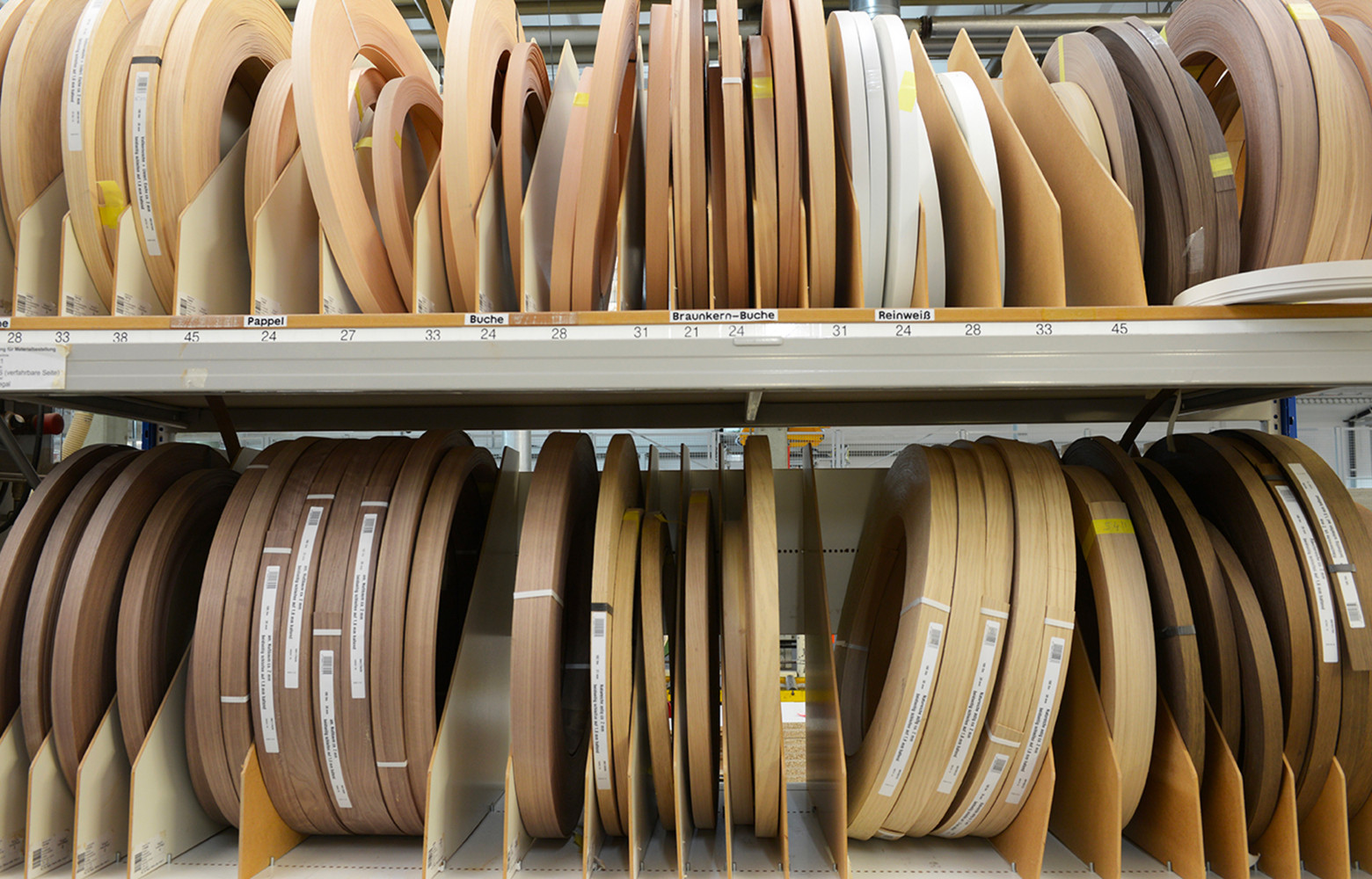 La réserve des différentes essences de bois utilisées en placage.