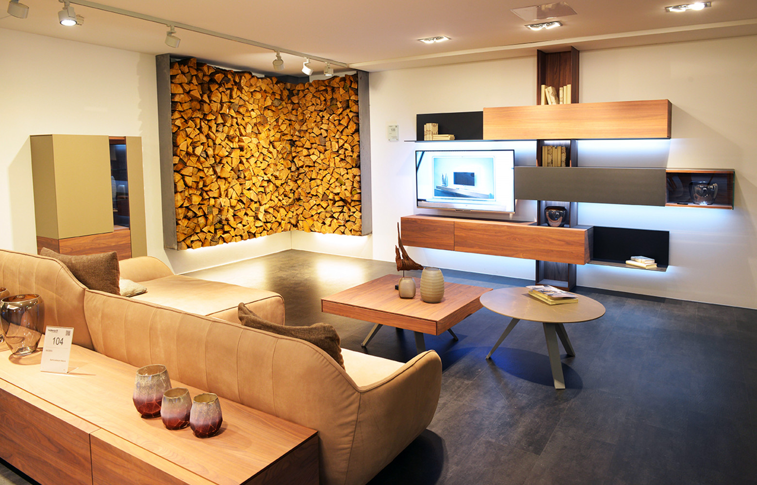 Pour développer son chiffre d'affaires à l'export, la marque multiplie les showrooms un peu partout dans le...