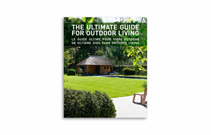 « Le Guide ultime pour vivre outdoor », collectif, Beta Plus, 320 pages.