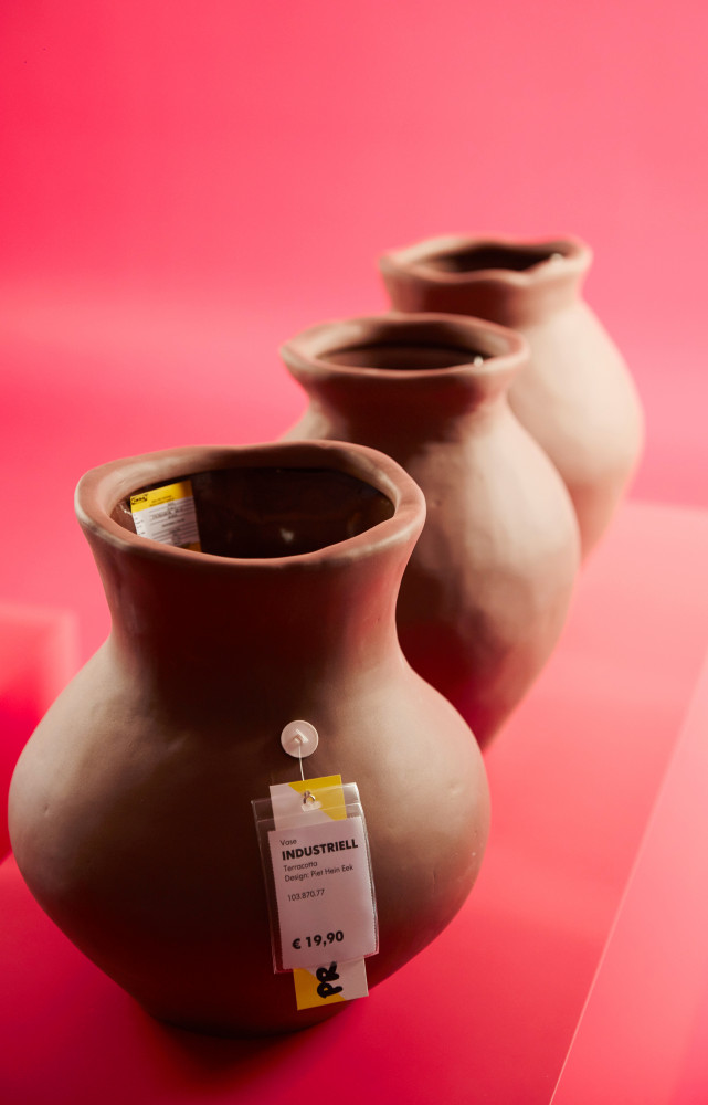 Spécialisé dans le recyclage de bois, le designer hollandais Piet Hein Eek s'est prêté pour la deuxième...