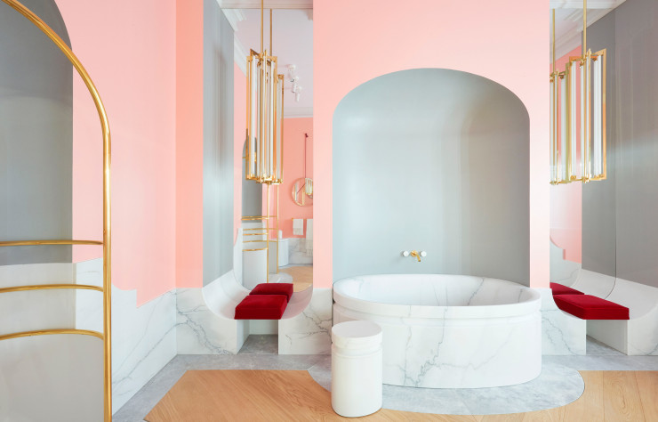 Cette salle de bains mêle influences françaises américaines et japonaises du créateur.