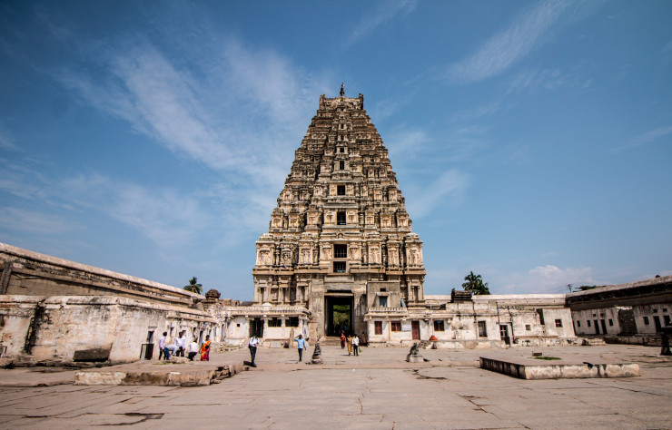A Hampi, le temple Virupaksha, construit au VIIe siècle en l’honneur de la déesse Shiva.