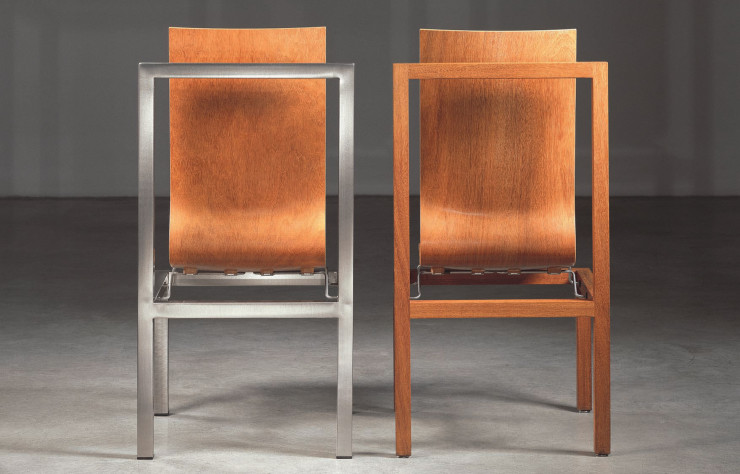 Nouvelle et précédente versions de la chaise de Gaëlle Lauriot-Prévost, designer à l’agence de Dominique Perrault.