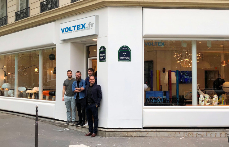 Le troisième showroom parisien Voltex rejoint le boulevard Henri-IV. Une adresse destinée à une clientèle, qui va profiter des prochains réaménagements prévus place de la Bastille.