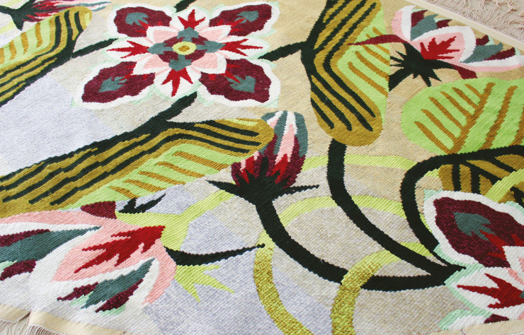 Détail du tapis Olu Nolum réalisé avec la Manufacture d’Aubusson Robert Four.