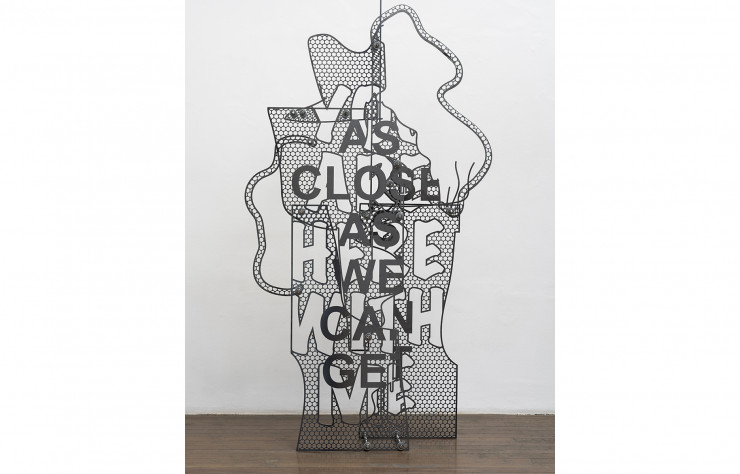 « As Close as We Can Get » (2017), de la série « Shadows » d’Iván Argote, artiste colombien installé à Paris, soutenu par la galerie Perrotin en France et par la galerie Vermelho (São Paulo) au Brésil.