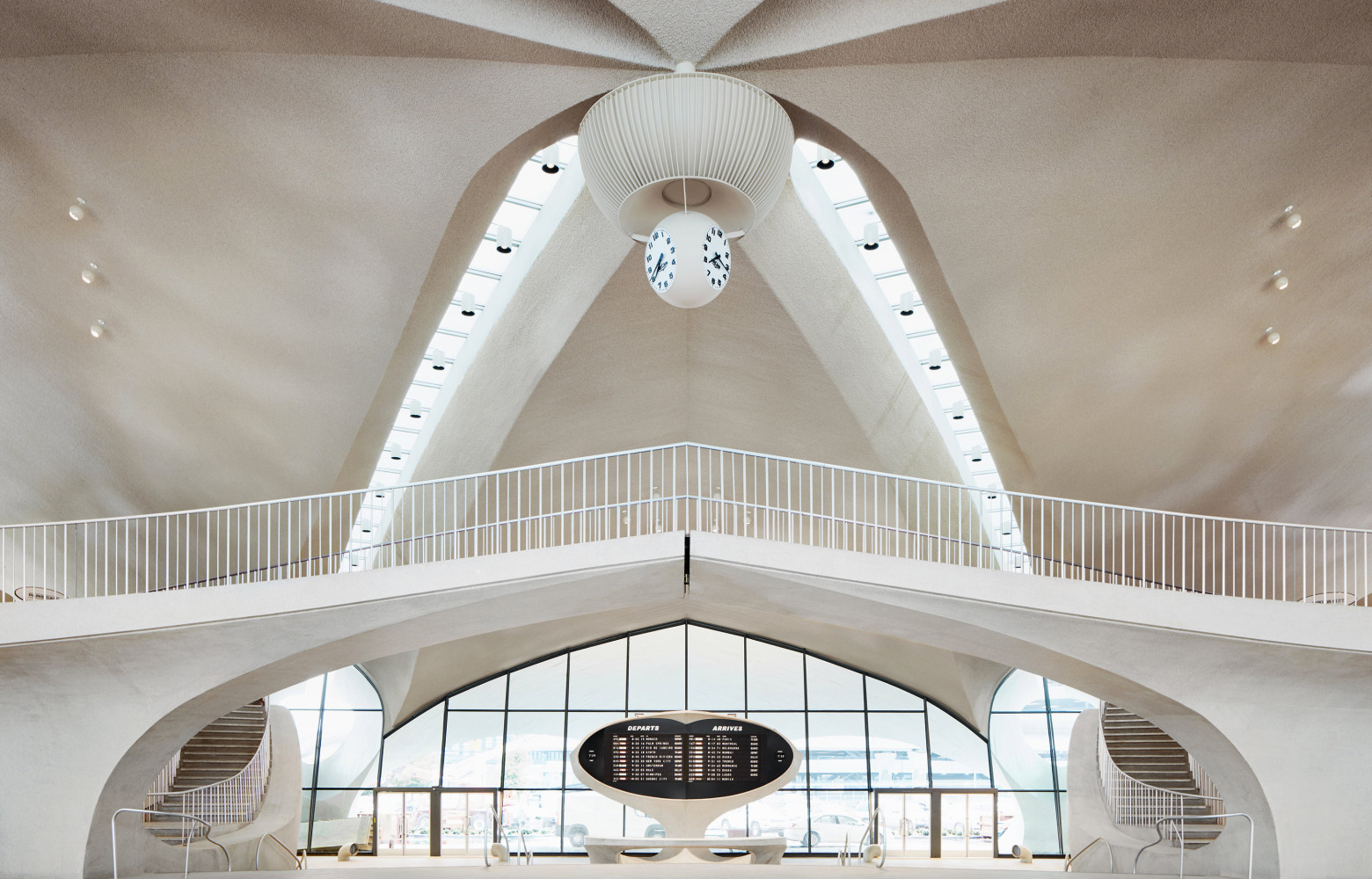 Le terminal signé Saarinen et ses volutes de béton est resté fermé presque vingt ans…
