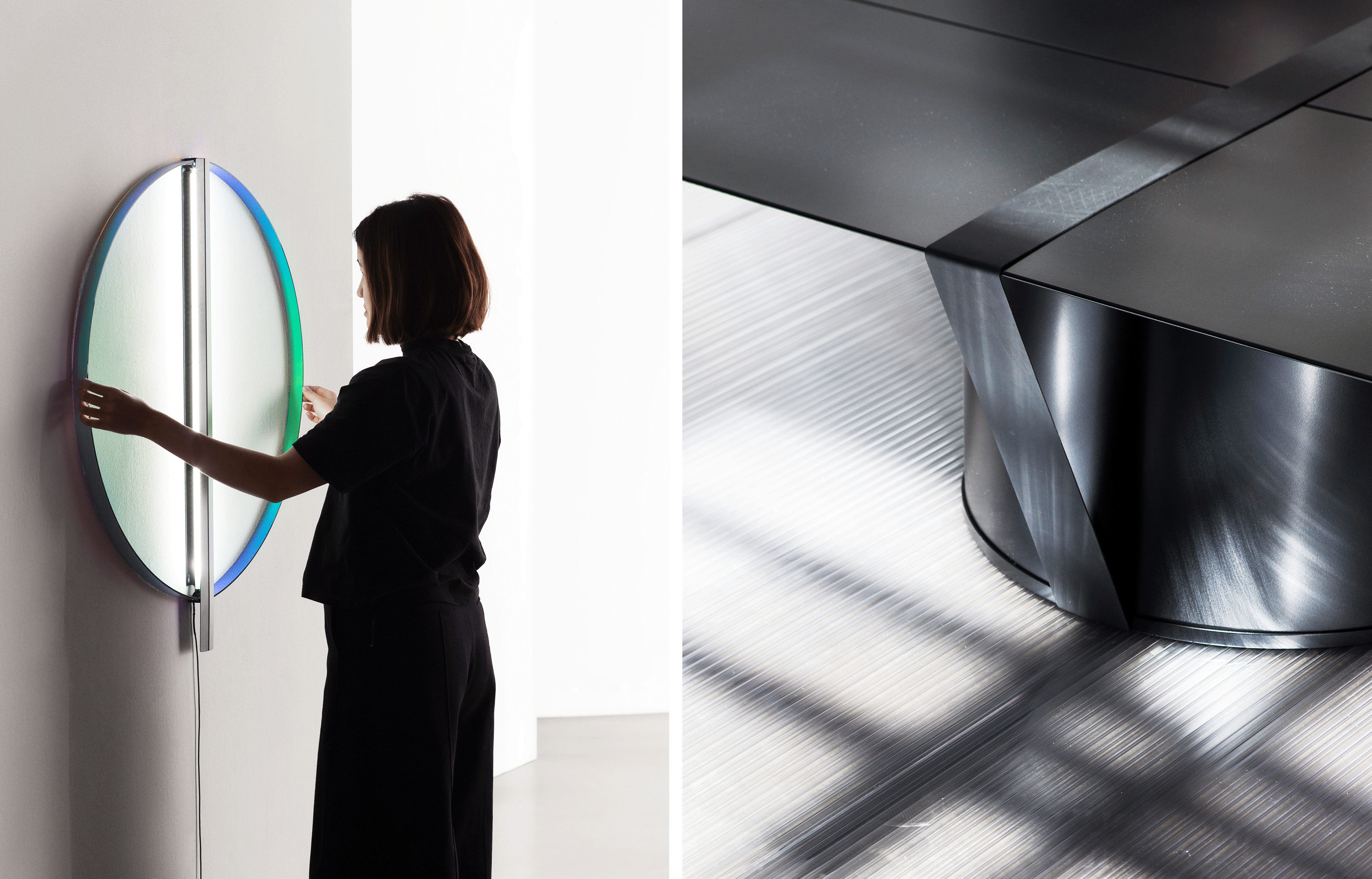 A gauche, applique en acrylique de la collection « Tense » (2019). A droite, table basse en aluminium de la même collection (2019).