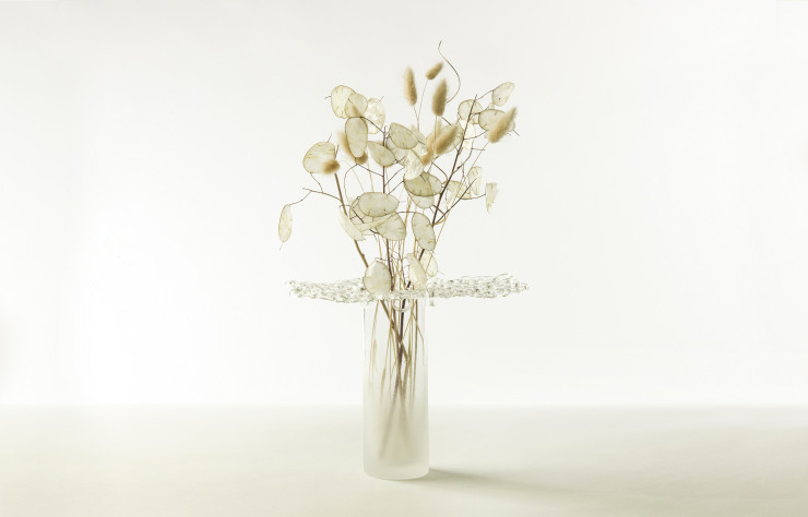 Vase Mousse d’Opale réalisé par la designer lilloise Camille Khorram avec l’éditeur Aequo.