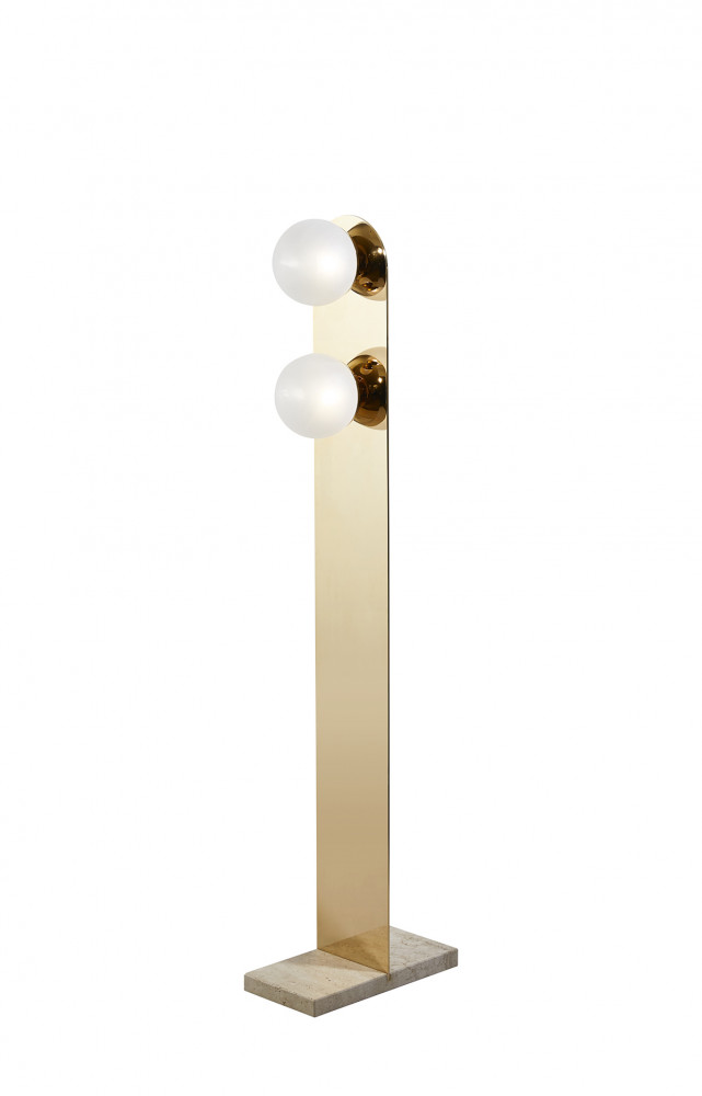 Lampadaire « Ava » en laiton poli, verre sablé et travertin affilé, design Humbert & Poyet. Disponible chez Theinvisiblecollection.com.