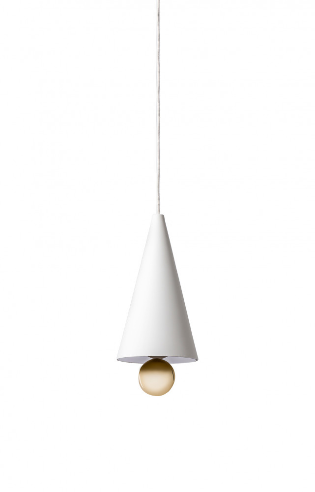 Suspension « Cherry » en aluminium, design Daniel Emma, 235 €. Petite Friture.