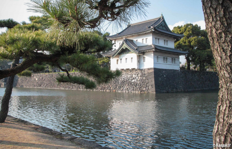 Le palais impérial de Tokyo est situé dans l’arrondissement de Chiyoda, en plein centre de la capitale japonaise.
