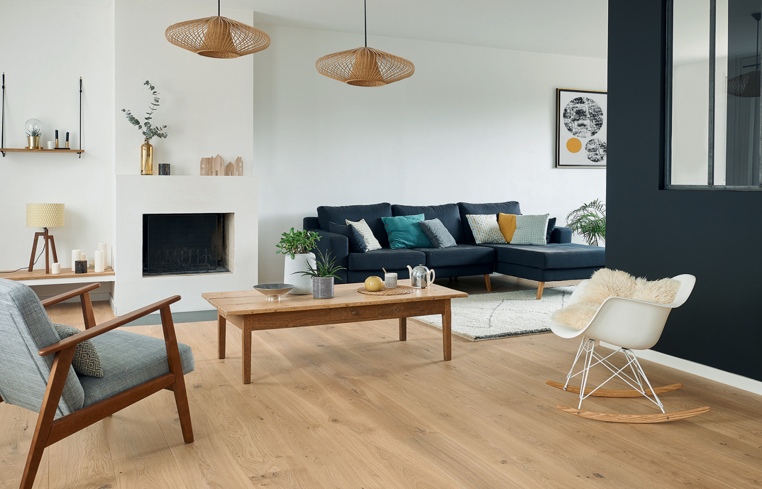 Parquet Diva 223 en chêne finition bois flotté (vernis extramat), contrecollé, collection « Authentique » (Panaget).