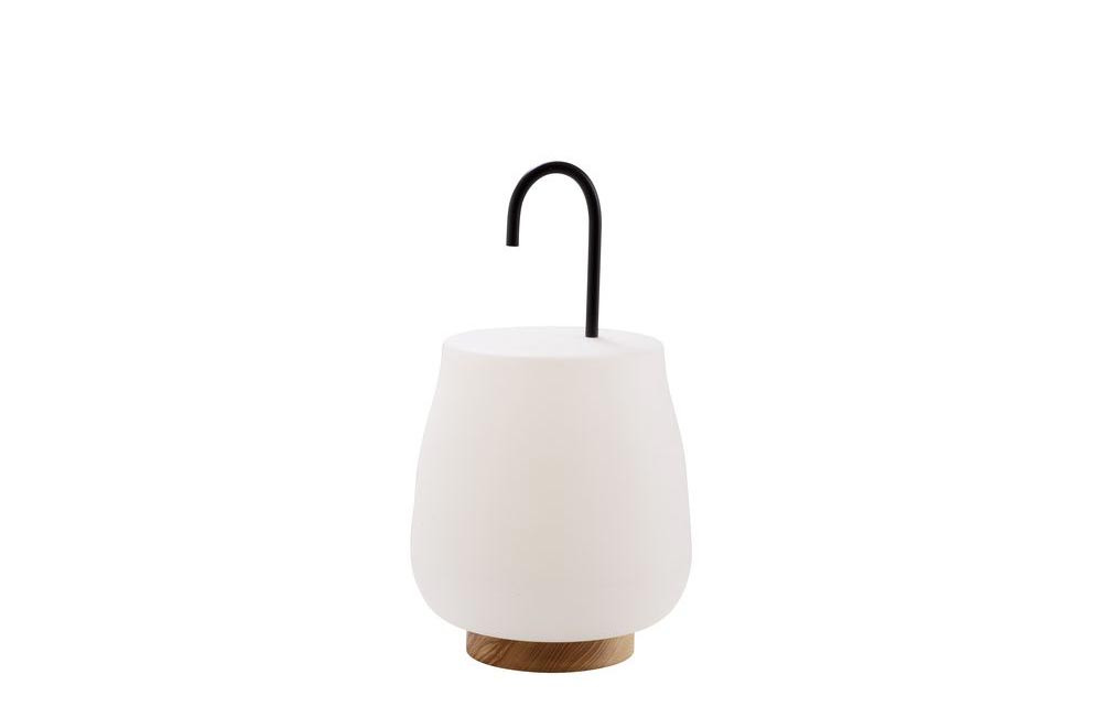 Baladeuse Dôt, design Rémi Bouhaniche, 225 €. Cinna.