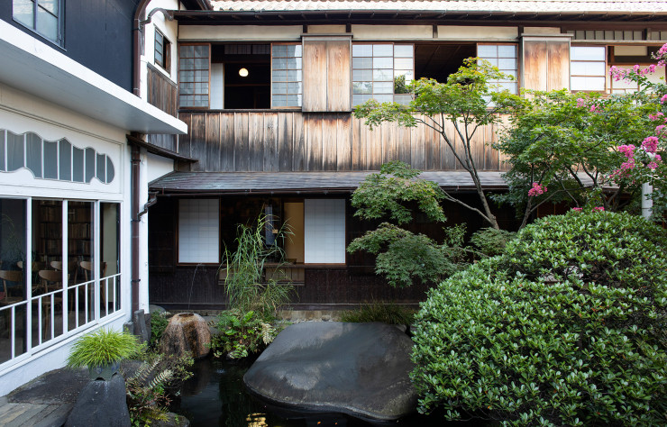 Avec son petit jardin, l’Asakara Museum of Sculpture témoigne à son échelle d’un respect pour la nature ancré depuis des siècles dans la culture japonaise.