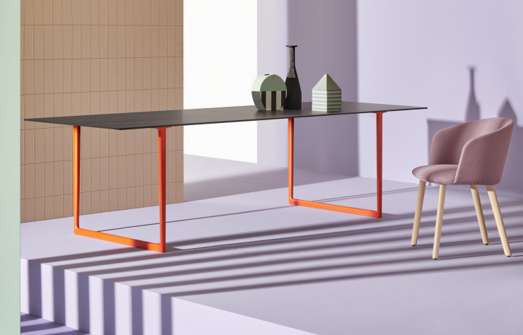 Table Toa, design Robin Rizzini (Pedrali).