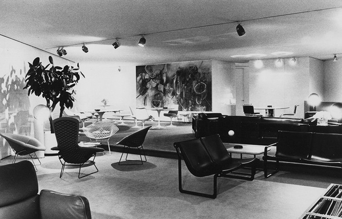 Le showroom parisien de Knoll (1976).