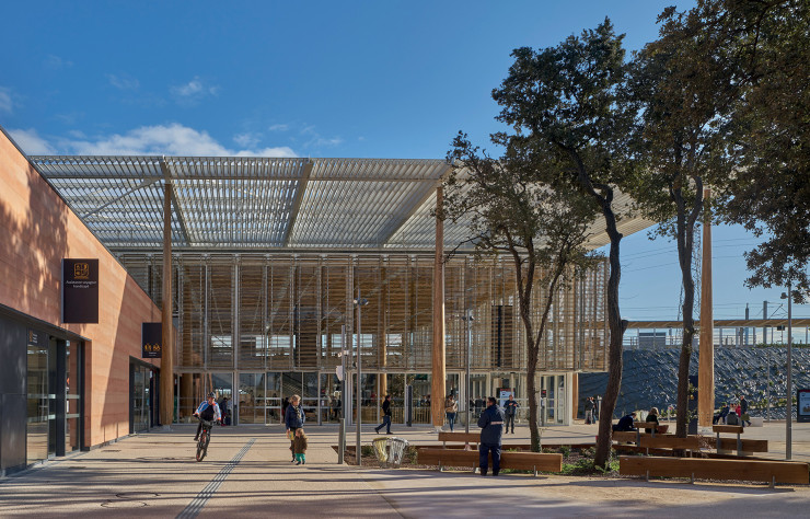 Architecture Gare N mes Pont du Gard Le Virage codurable De La SNCF