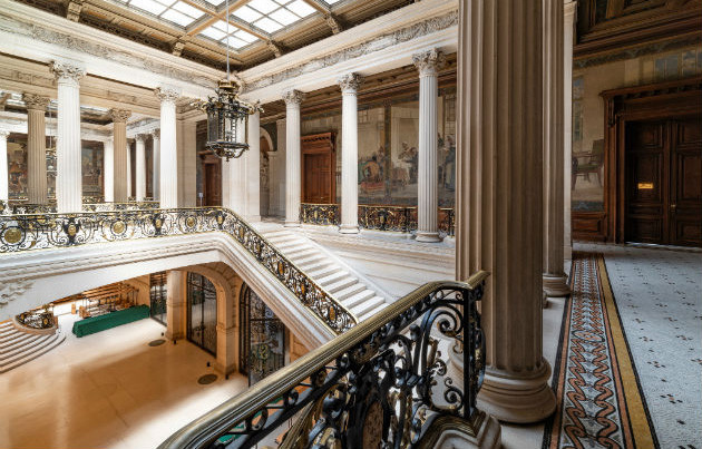 Pour la première fois en 2021, le Campus des métiers d’art et du design s’expose dans les grand salons de la Sorbonne.