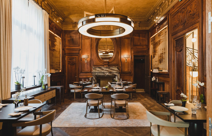 Le restaurant de la Maison Villeroy rend hommage aux origines haussmanniennes de l’hôtel particulier.