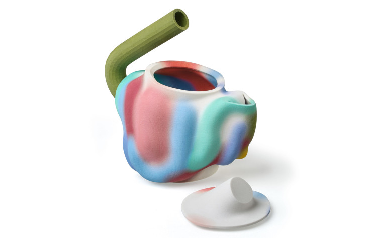 Laureline Galliot. Théière Teapot (prototype). 2017. Sculpture digitale, volumes peints, impression 3D. Achat grâce au mécénat du Cercle Design 20/21, 2019 © Les Arts Décoratifs.