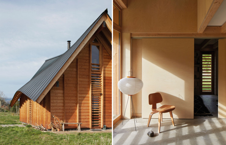 Grand prix du jury Archinovo 2022, L’Onde, à Murat (15), réalisée par l’agence Arba, est une maison familiale en bois à toiture débordante en zinc à double pente, en hommage aux toits de lauzes. Intérieur et extérieur font la part belle au bois.