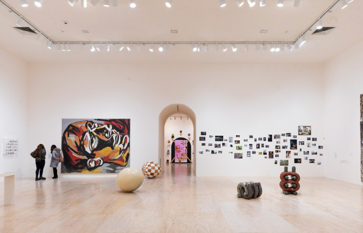Cet automne, « Life Between Buildings » rassemble des plasticiens au sein du MoMA PS1.