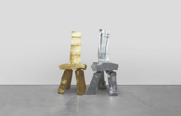 Les Cleft Chairs de Max Lamb, présentées par la Gallery Fumi